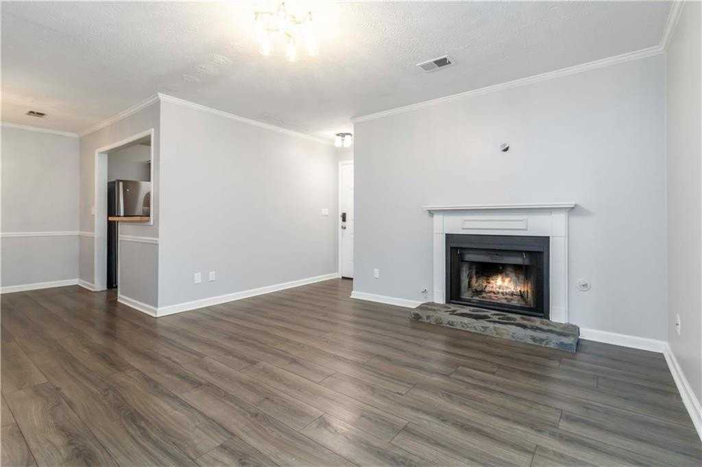 1901 Countryside Pl Se - Photo 5 of 24