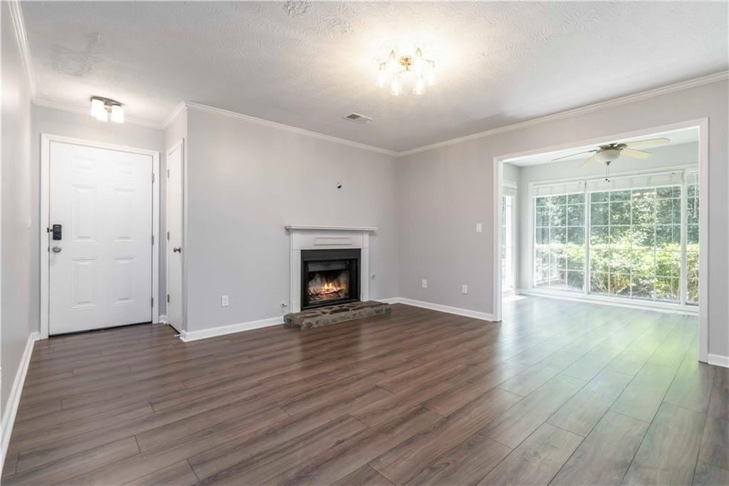 1901 Countryside Pl Se - Photo 6 of 24