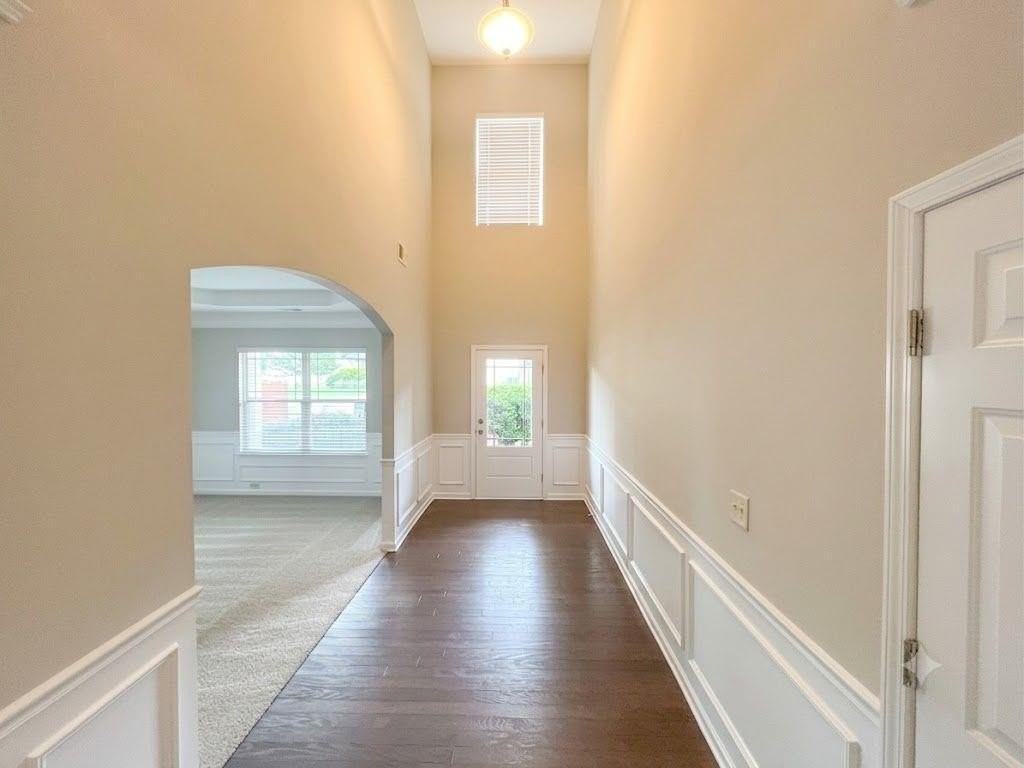 1086 Blind Brook Cir - Photo 2 of 30