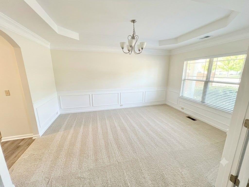 1086 Blind Brook Cir - Photo 3 of 30