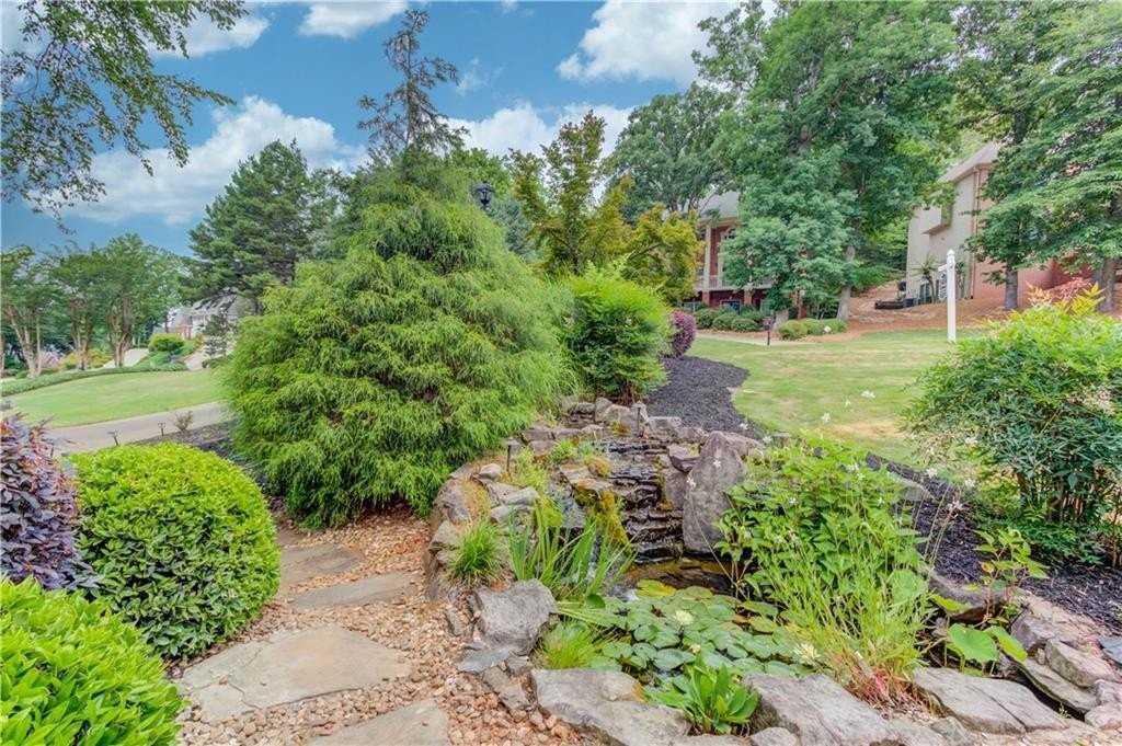 1920 Woods River Ln - Photo 4 of 50