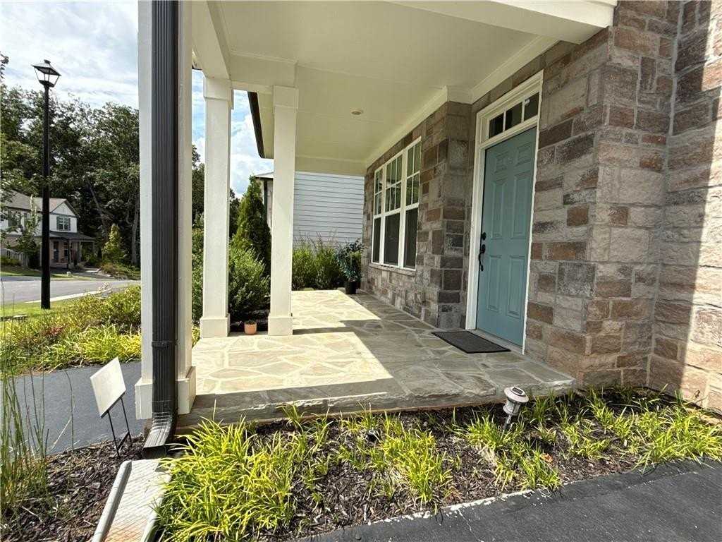 207 Foxhill Dr - Photo 4 of 48