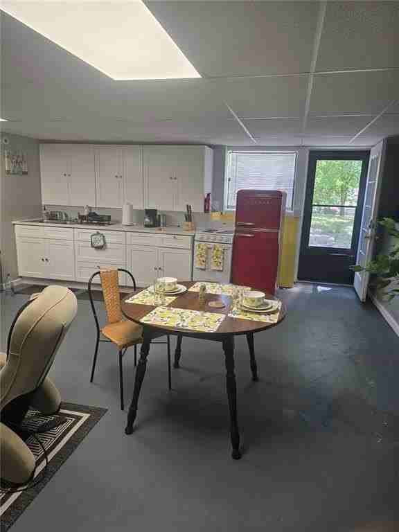 110 Powder Springs St - Photo 6 of 25