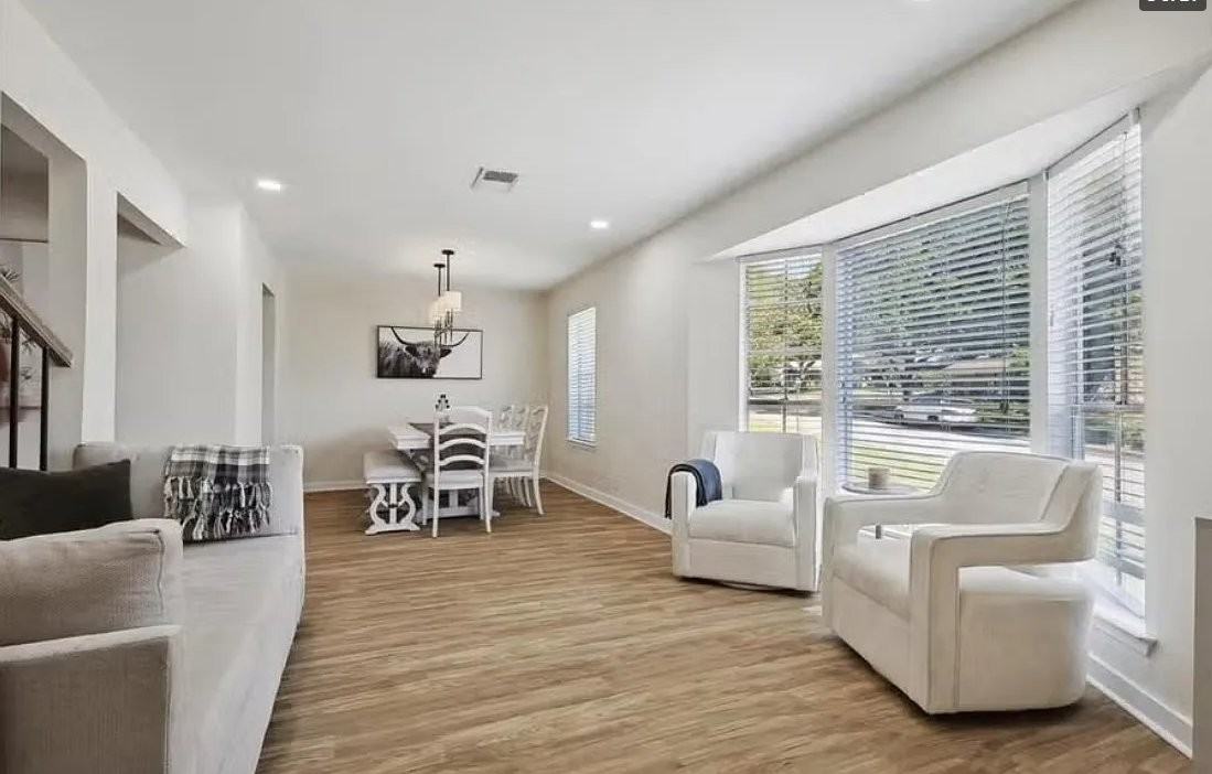 13505 Pyramid Dr - Photo 5 of 14