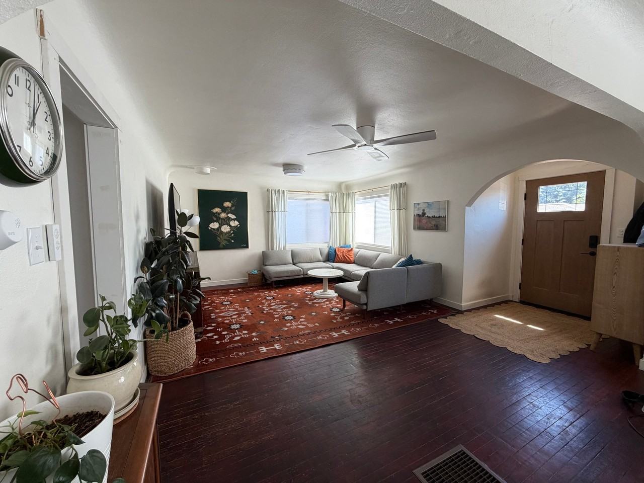 845 Ne 2nd St - Photo 5 of 14