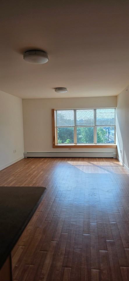 1195 North Ave #305 - Photo 6 of 12