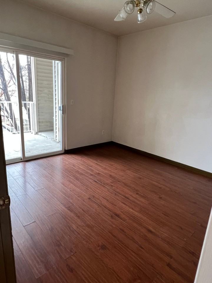 3845 S Canyon River Way #2 - Photo 4 of 15