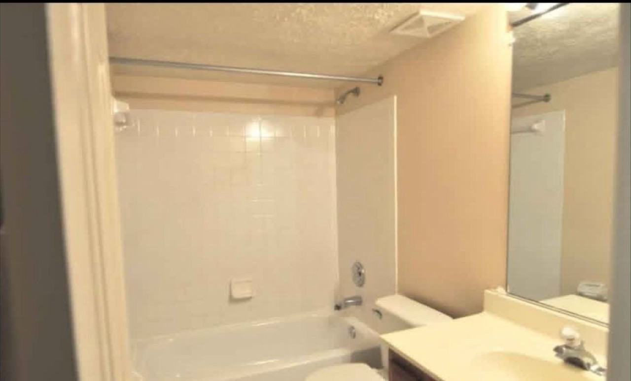 13245 Orkin Ln - Photo 4 of 6