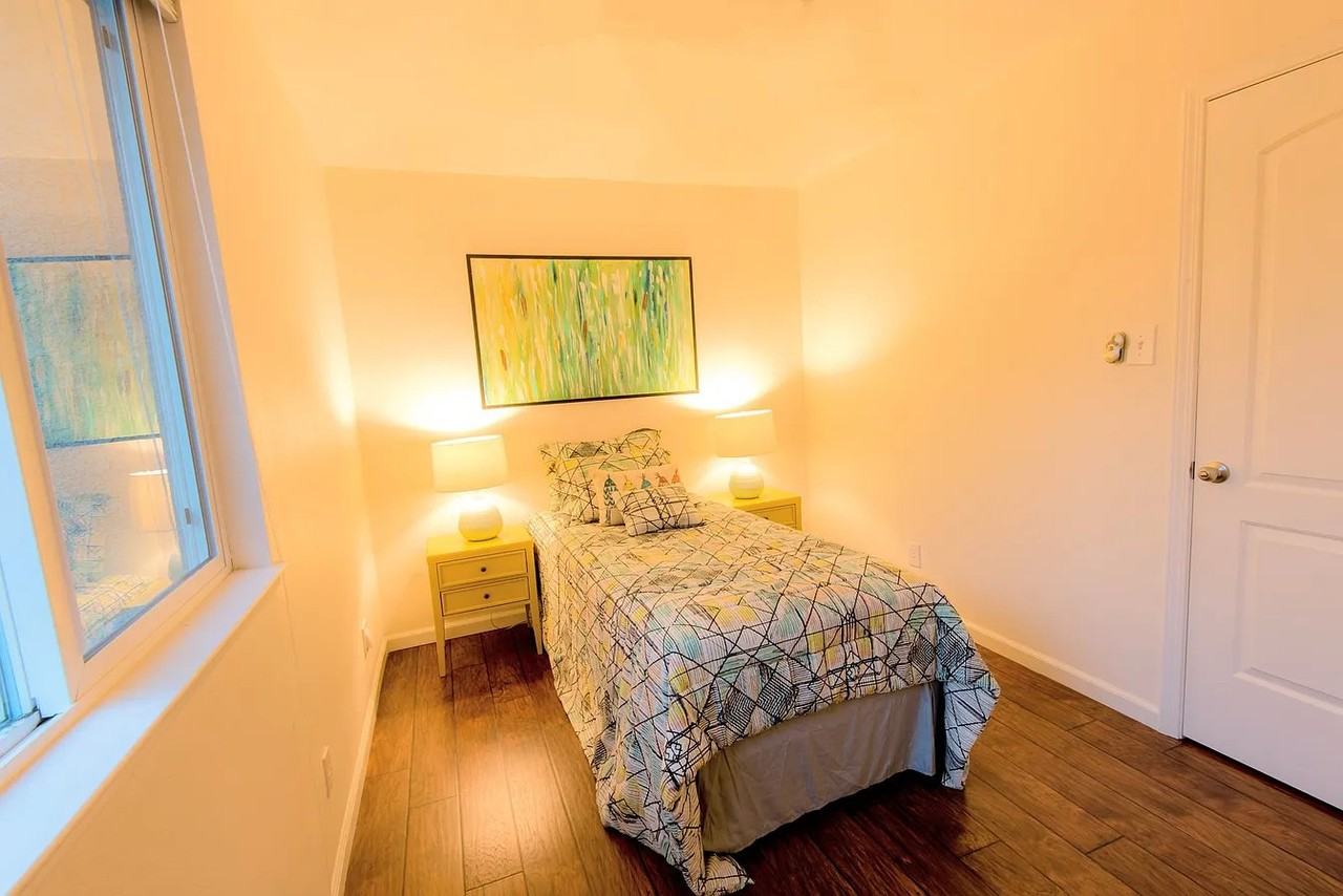 4364 Mowry Ave - Photo 7 of 11