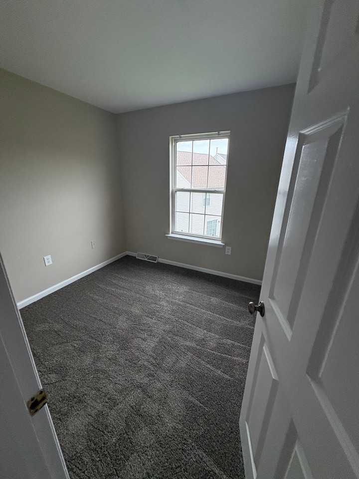 209 Wild Cherry Ln - Photo 6 of 11