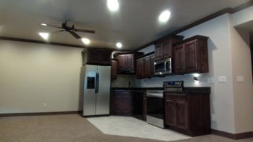 featured image of 2122 E Avian Way