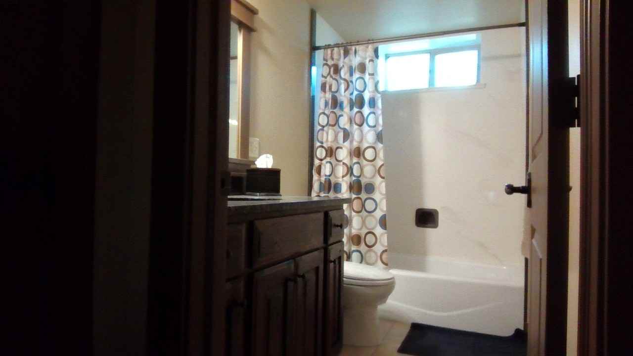 2122 E Avian Way - Photo 3 of 6
