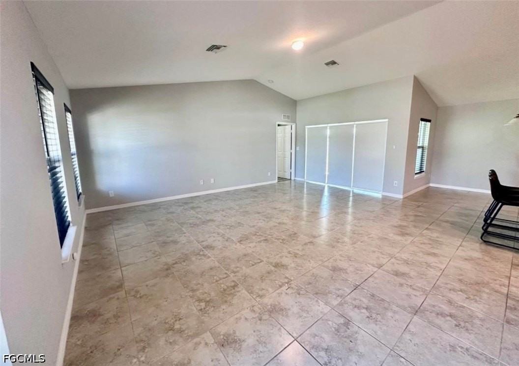 1220 Ne 11th Ter - Photo 2 of 11
