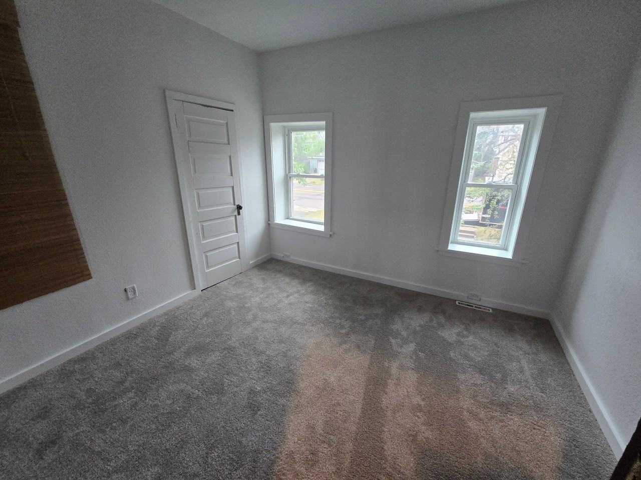 2721 Minnesota Ave - Photo 6 of 9