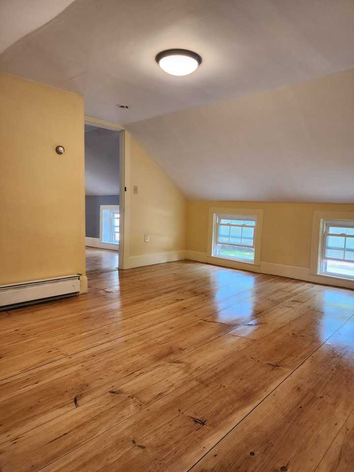 85 Wright Rd #B - Photo 7 of 8