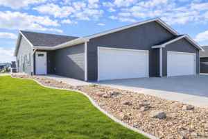 featured image of 574 Westwind Rd