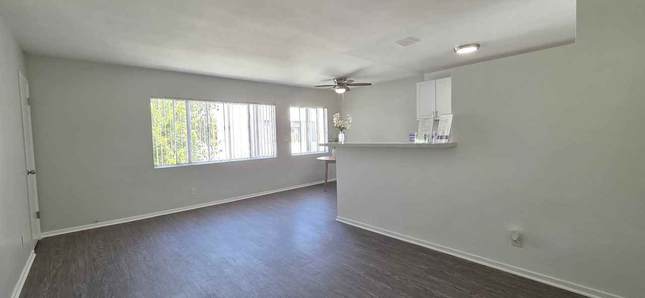 4741 S Slauson Ave #7 - Photo 4 of 17