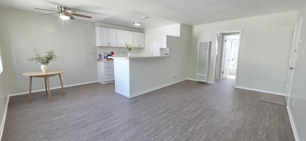 4741 S Slauson Ave #7 - Photo 6 of 17