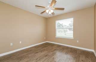 5541 Benton St - Photo 1 of 1