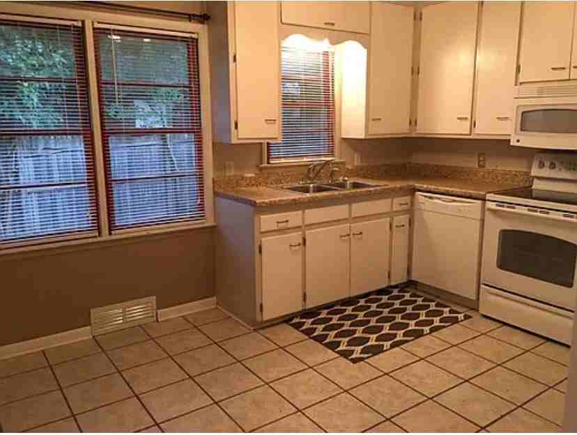 2249 Dublin Rd - Photo 7 of 14
