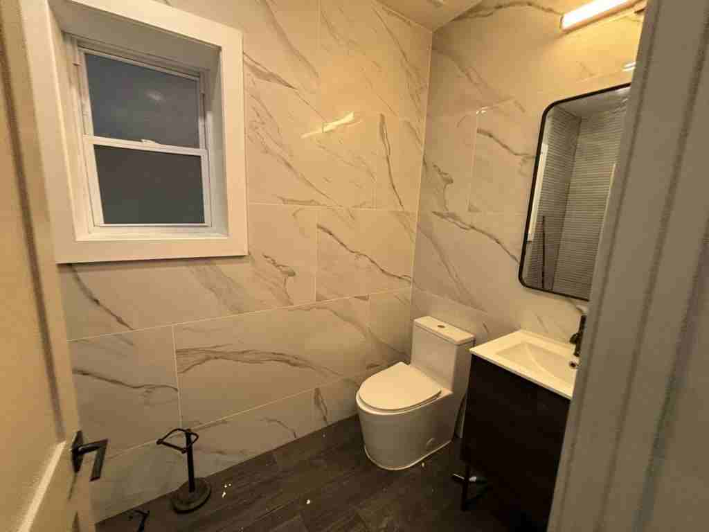 181 Baldwin Ave #1R - Photo 6 of 7
