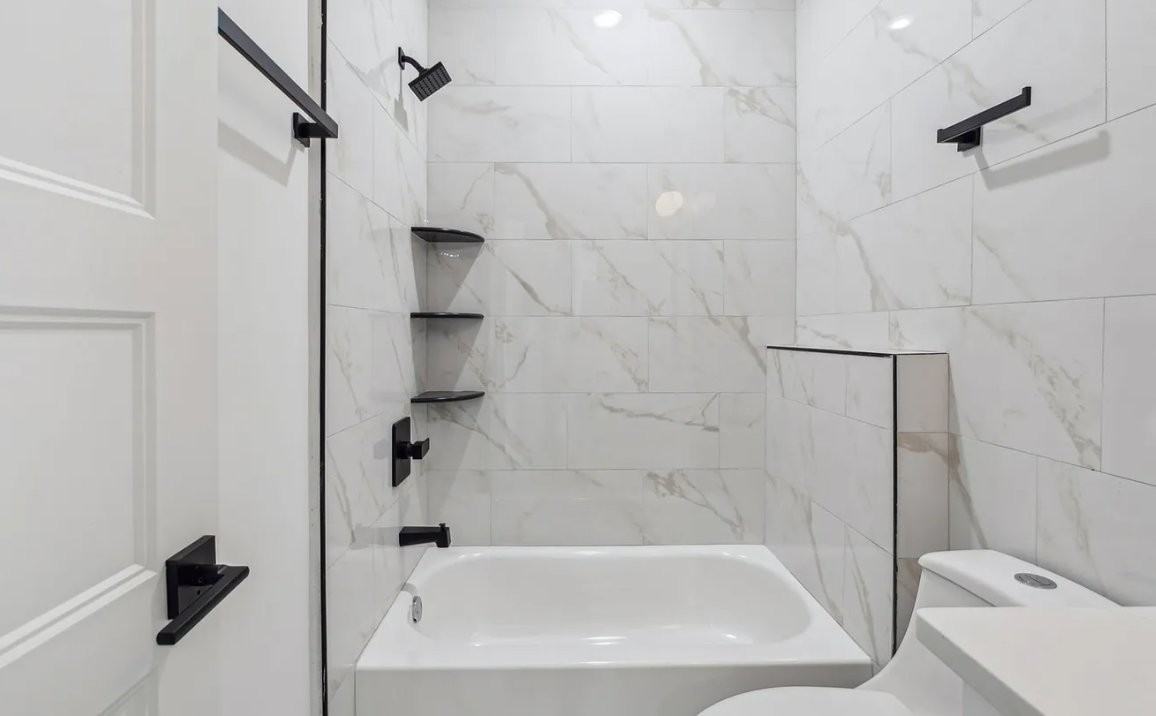 136 E Cumberland St - Photo 3 of 17