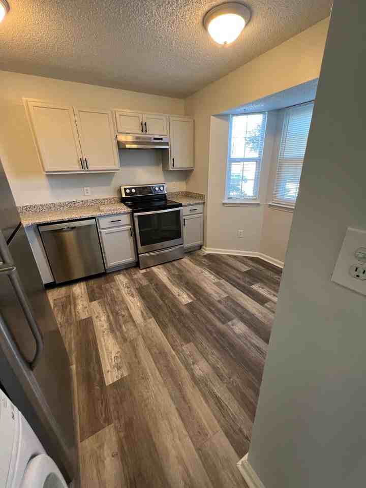 3509 Lankford Ct - Photo 3 of 7