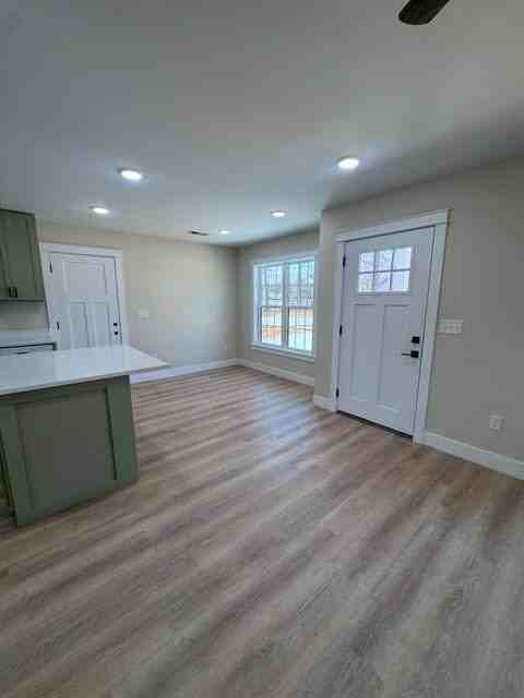 809 Hillcrest Dr - Photo 7 of 9