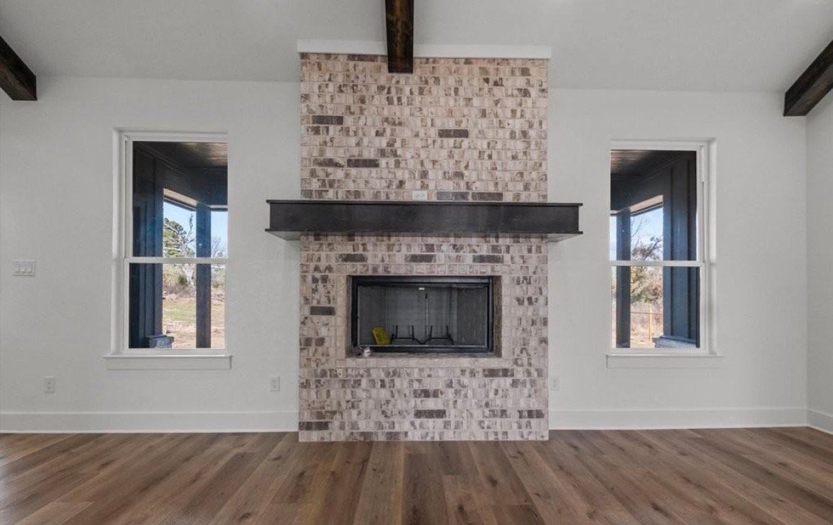 12376 Country Pl - Photo 3 of 14