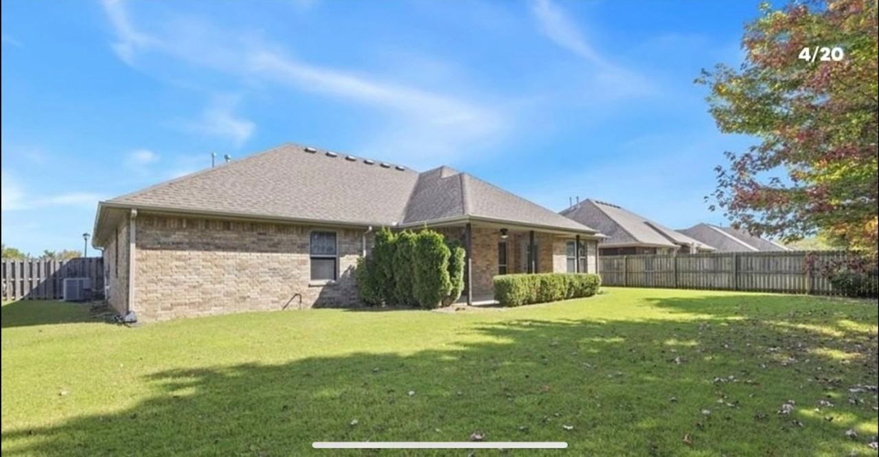 2915 N Raven Ln - Photo 2 of 16
