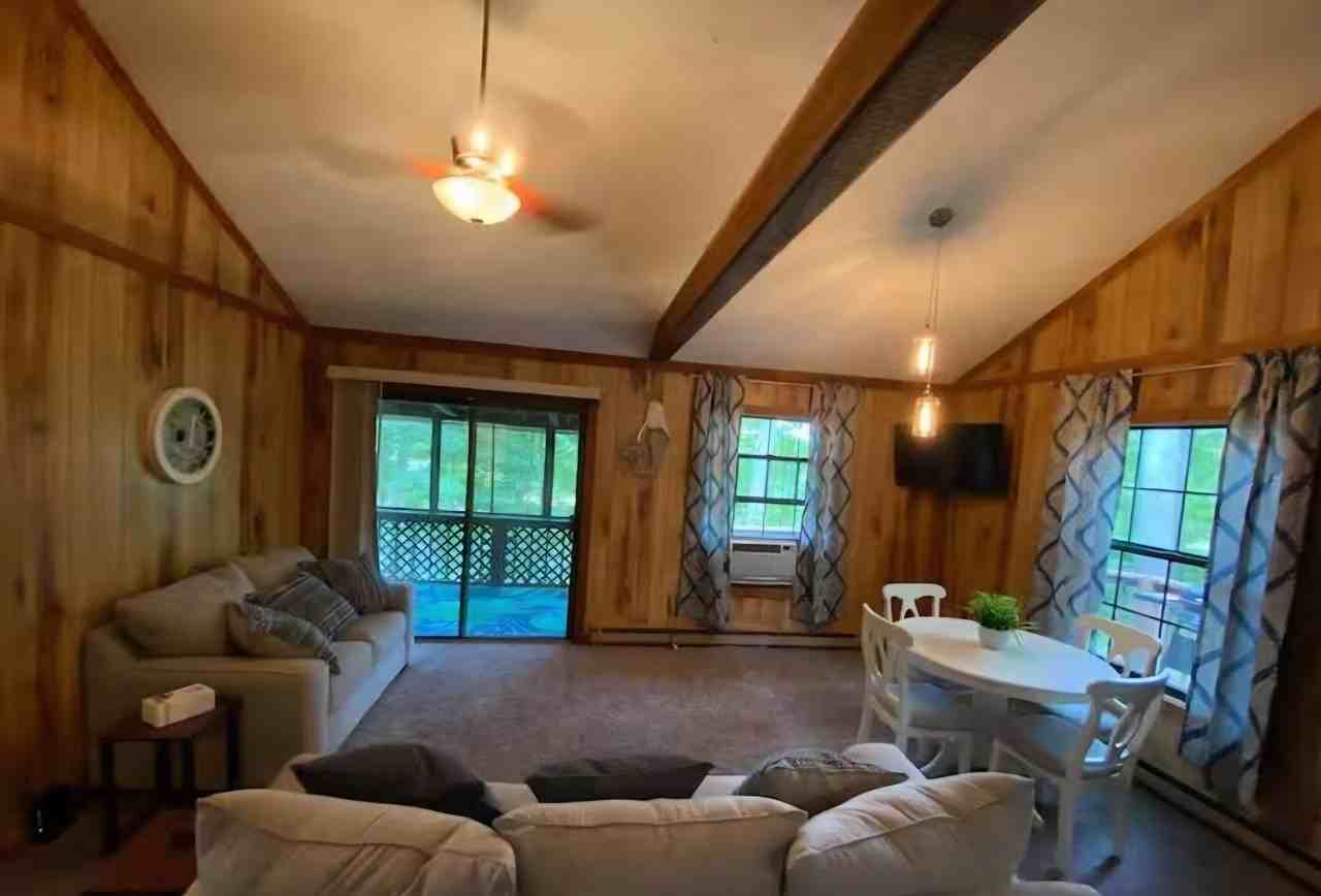1039 Tules Landing Shores Ln - Photo 5 of 10