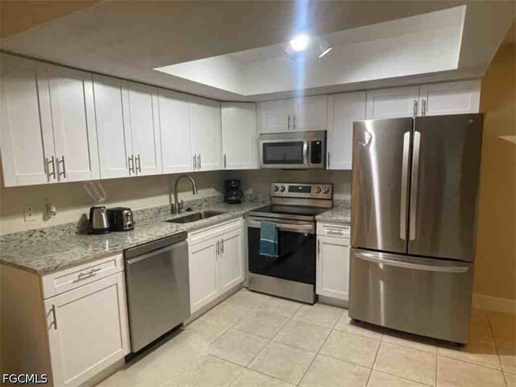 335 Tarpon Dr #A - Photo 3 of 19