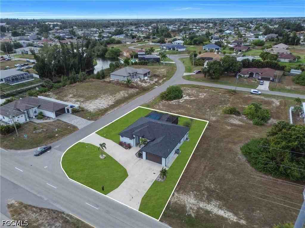 24 Chiquita Blvd S - Photo 5 of 39