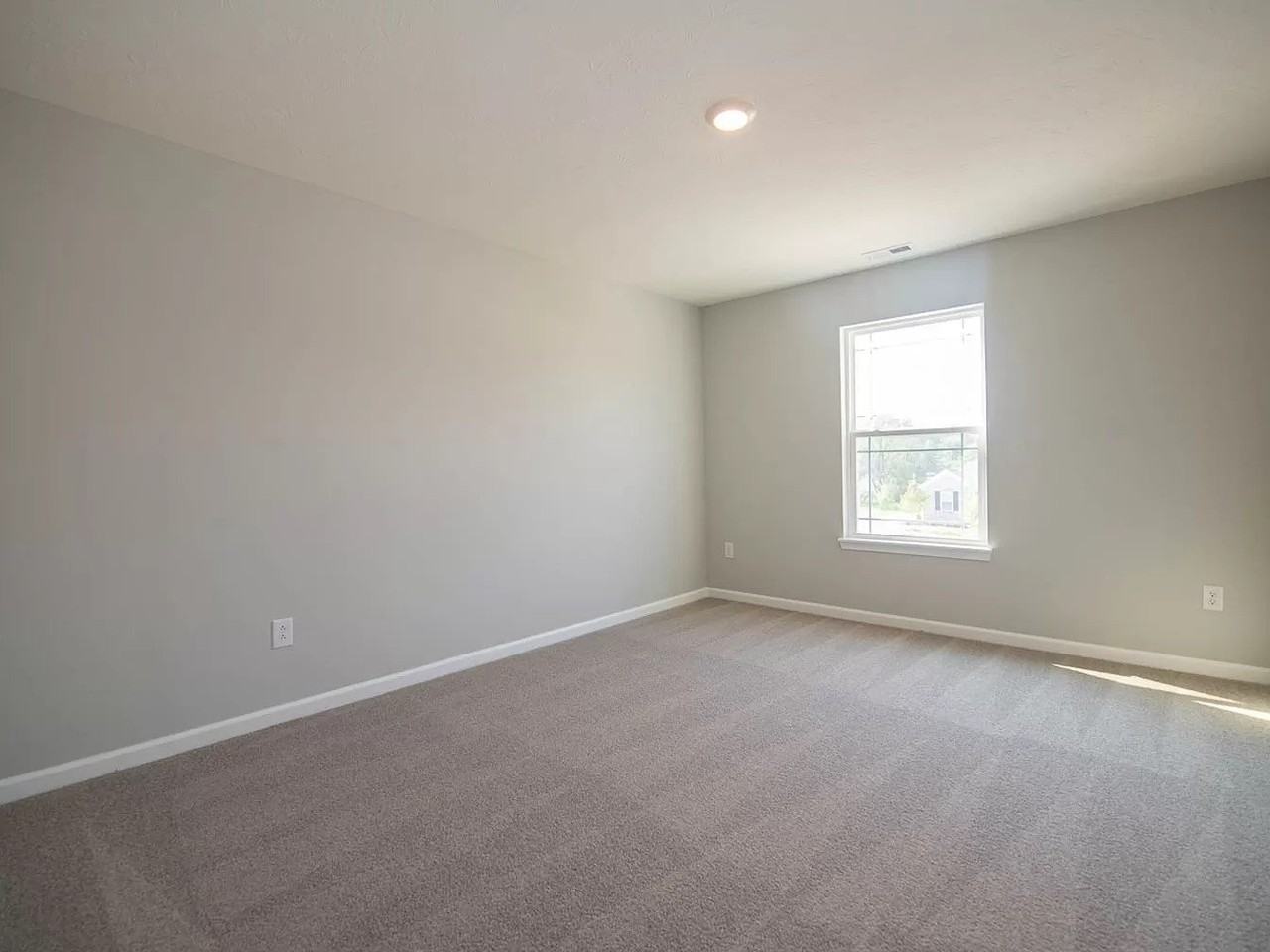 6436 Yuma Ct - Photo 7 of 20