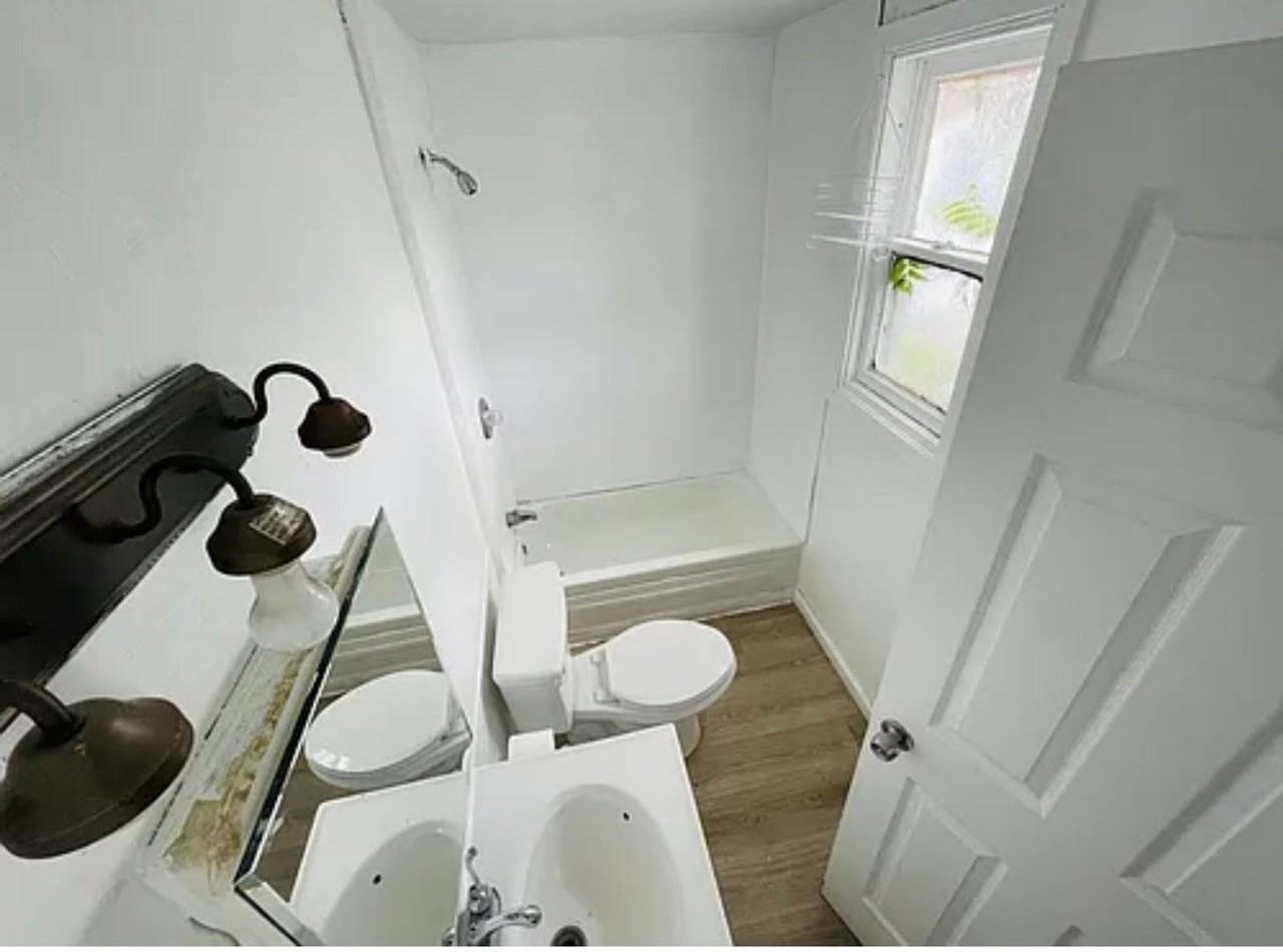 327 Hampshire St - Photo 6 of 20