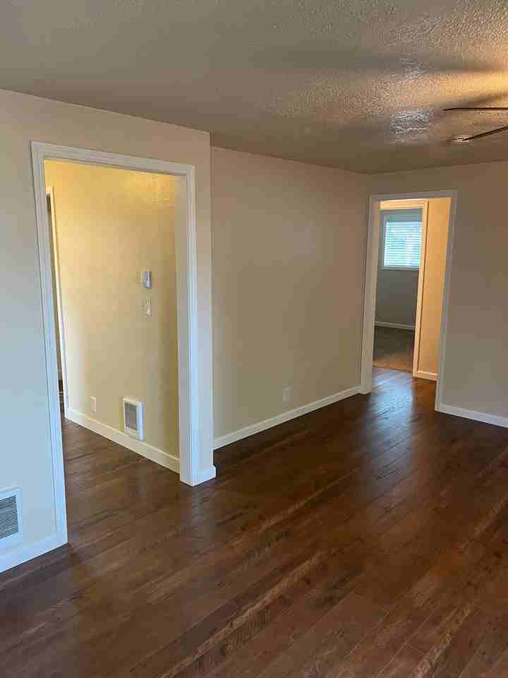 3107 13th St Se - Photo 2 of 13