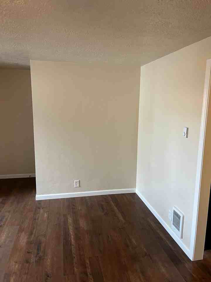 3107 13th St Se - Photo 3 of 13
