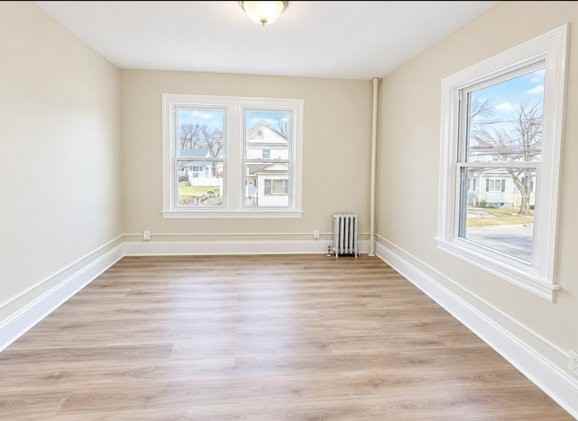191 1st St #11 - Photo 3 of 5