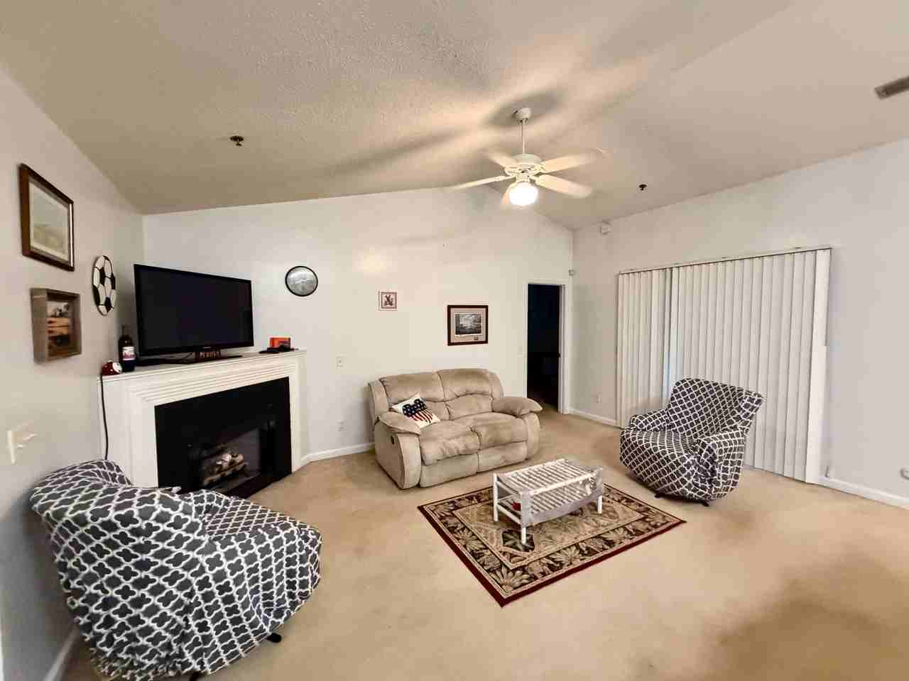 1605 Willoughby Park Ct #7 - Photo 3 of 21