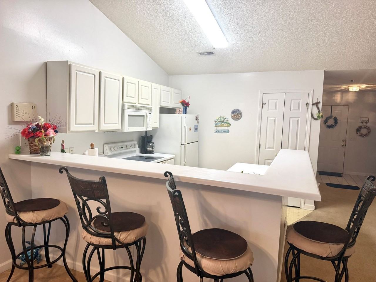 1605 Willoughby Park Ct #7 - Photo 5 of 21