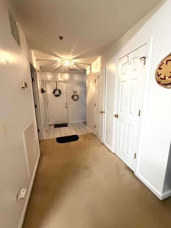 1605 Willoughby Park Ct #7 - Photo 7 of 21