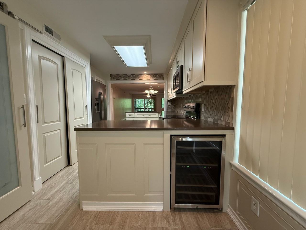 1314 Twin Springs Ct - Photo 2 of 27