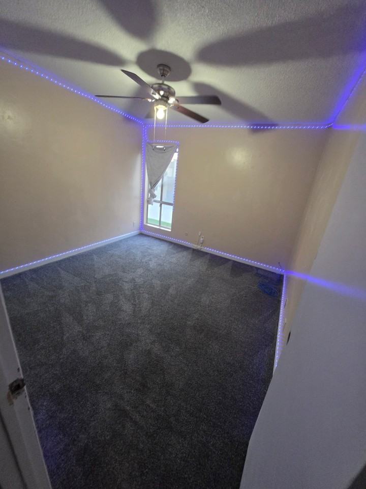 5301 Demaret Ave #24 - Photo 4 of 8