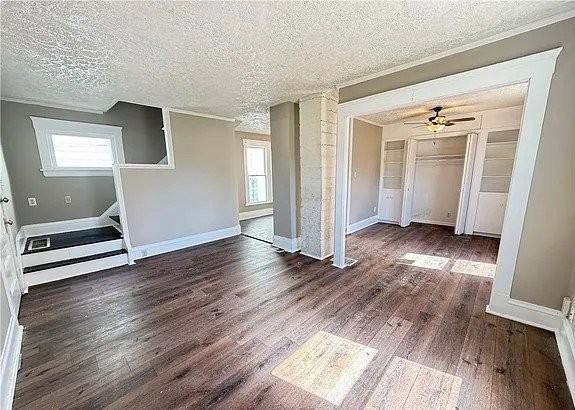 11731 Arden Ave - Photo 2 of 12