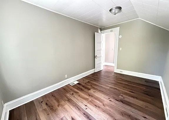 11731 Arden Ave - Photo 6 of 12