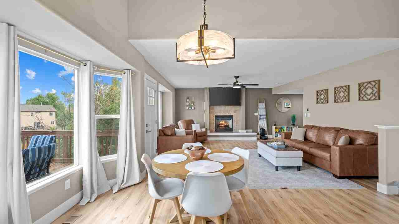 3882 Pronghorn Meadows Cir - Photo 6 of 20