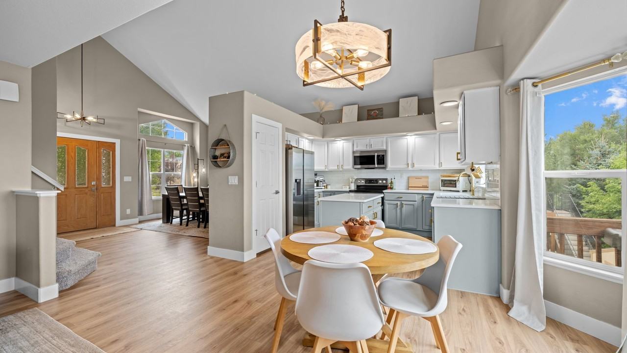 3882 Pronghorn Meadows Cir - Photo 7 of 20