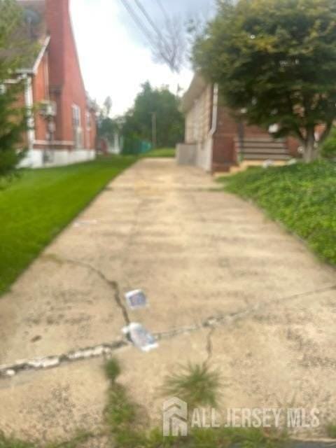 47 S Walnut Ave - Photo 2 of 21