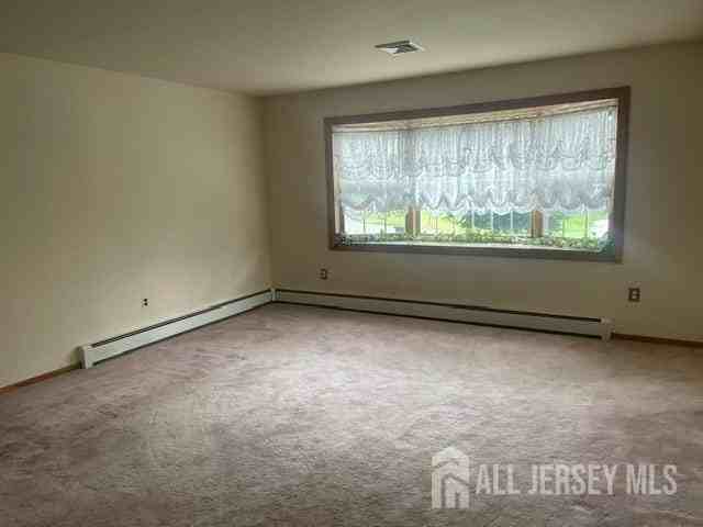 47 S Walnut Ave - Photo 4 of 21