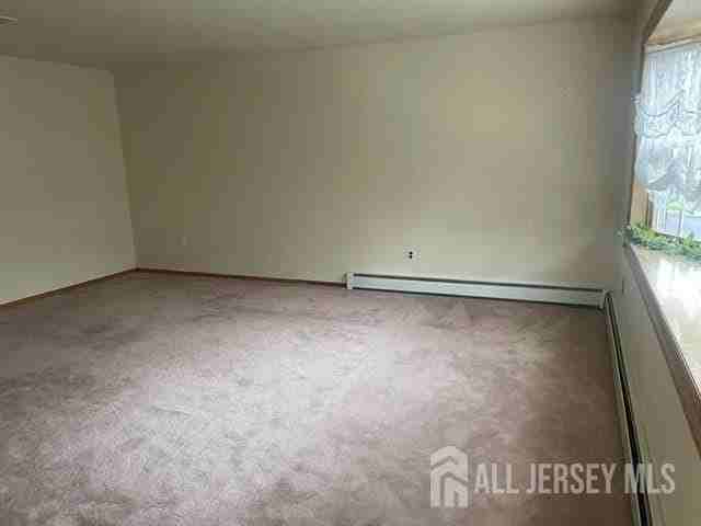 47 S Walnut Ave - Photo 5 of 21